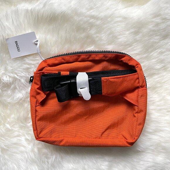 NWT Baggu Fanny Pack - Space Shuttle Orange - Picture 2 of 6